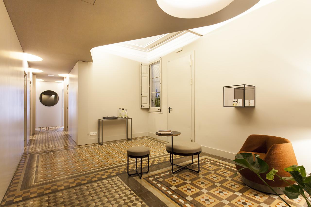 Hotell Destinationbcn - Universitat