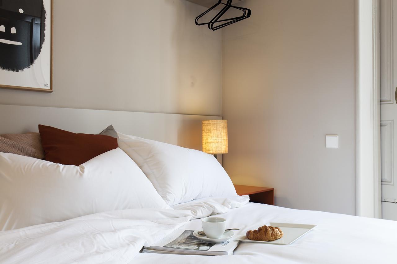 Destinationbcn - Universitat Hotell