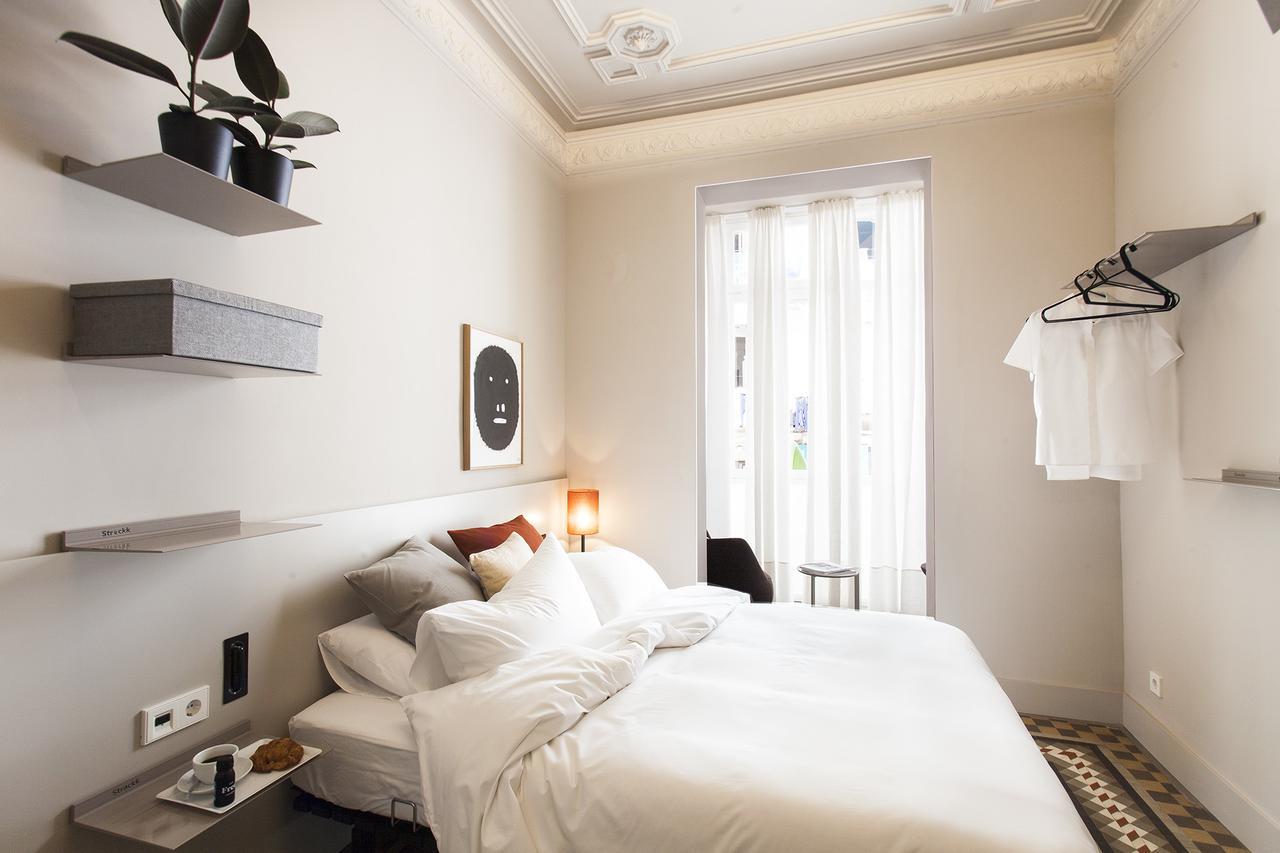 Hotell Destinationbcn - Universitat