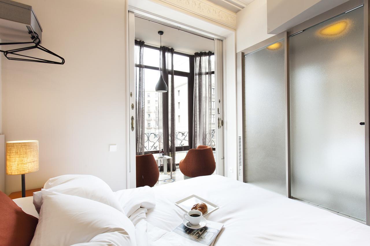 Destinationbcn - Universitat Hotell *